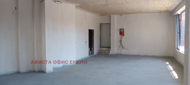 In vendita  Negozio Sofia , Ovcha kupel , 243 mq | 27470466 - Immagine [2]