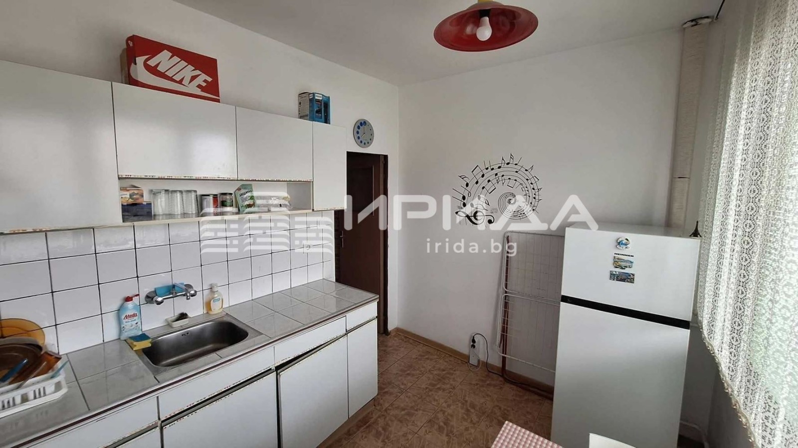 Продава 2-СТАЕН, гр. София, Белите брези
