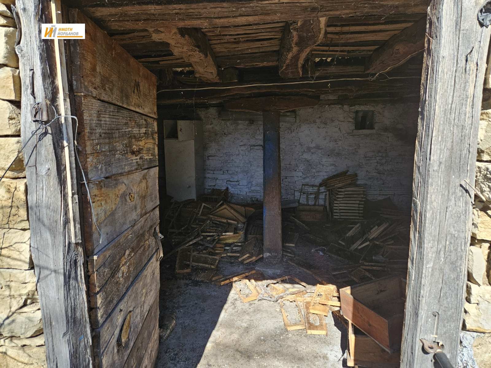 Продава КЪЩА, с. Патреш, област Велико Търново, снимка 4 - Къщи - 54026692