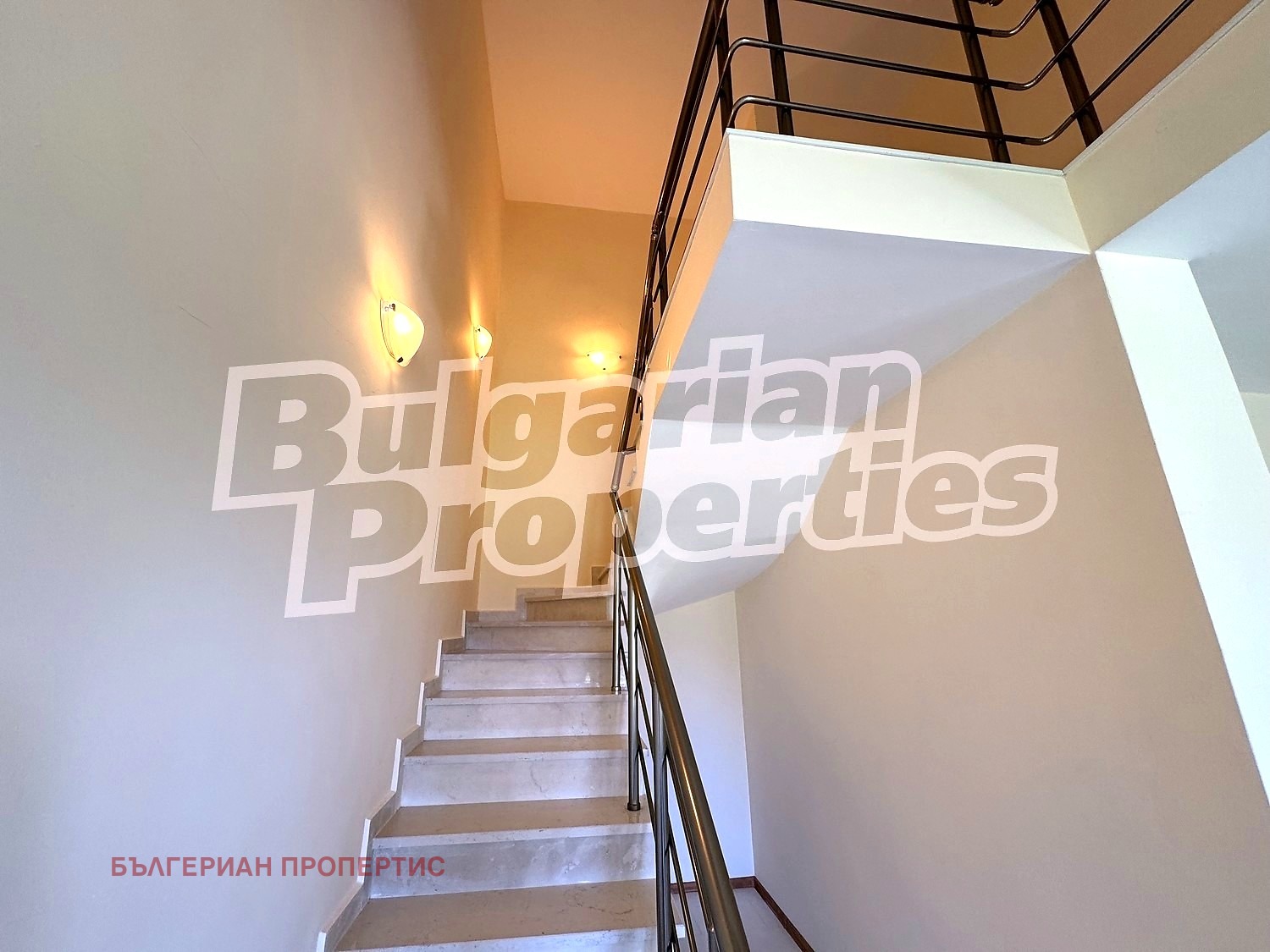 Продава КЪЩА, гр. Балчик, област Добрич, снимка 9 - Къщи - 55892081