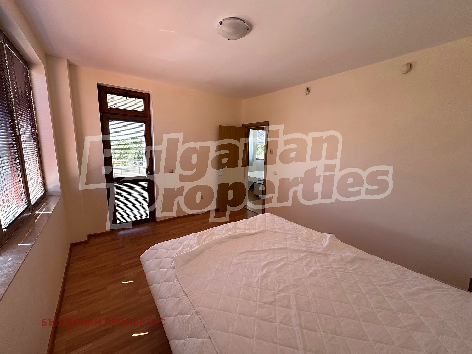 Продава КЪЩА, гр. Балчик, област Добрич, снимка 13 - Къщи - 55892081