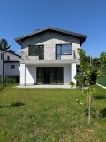 Продава КЪЩА, град София, Бенковски • 425000 € • 49475337 — Holmes.bg