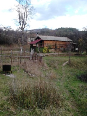 Casa Glogovitsa, región Pernik 5