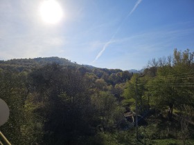 Casa Glogovitsa, región Pernik 16