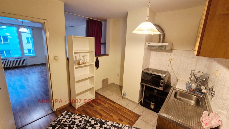 Продава 2-СТАЕН, гр. София, Медицинска академия, снимка 4 - Апартаменти - 52542118