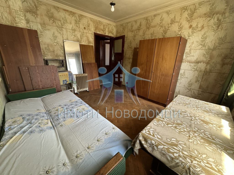 Продава  3-стаен град Шумен , Военно училище , 105 кв.м | 43312379 - изображение [2]