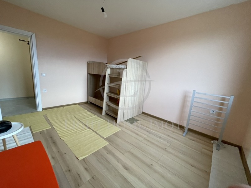 Eladó  3 hálószobás Plovdiv , Ostromila , 145 négyzetméter | 33741290 - kép [11]