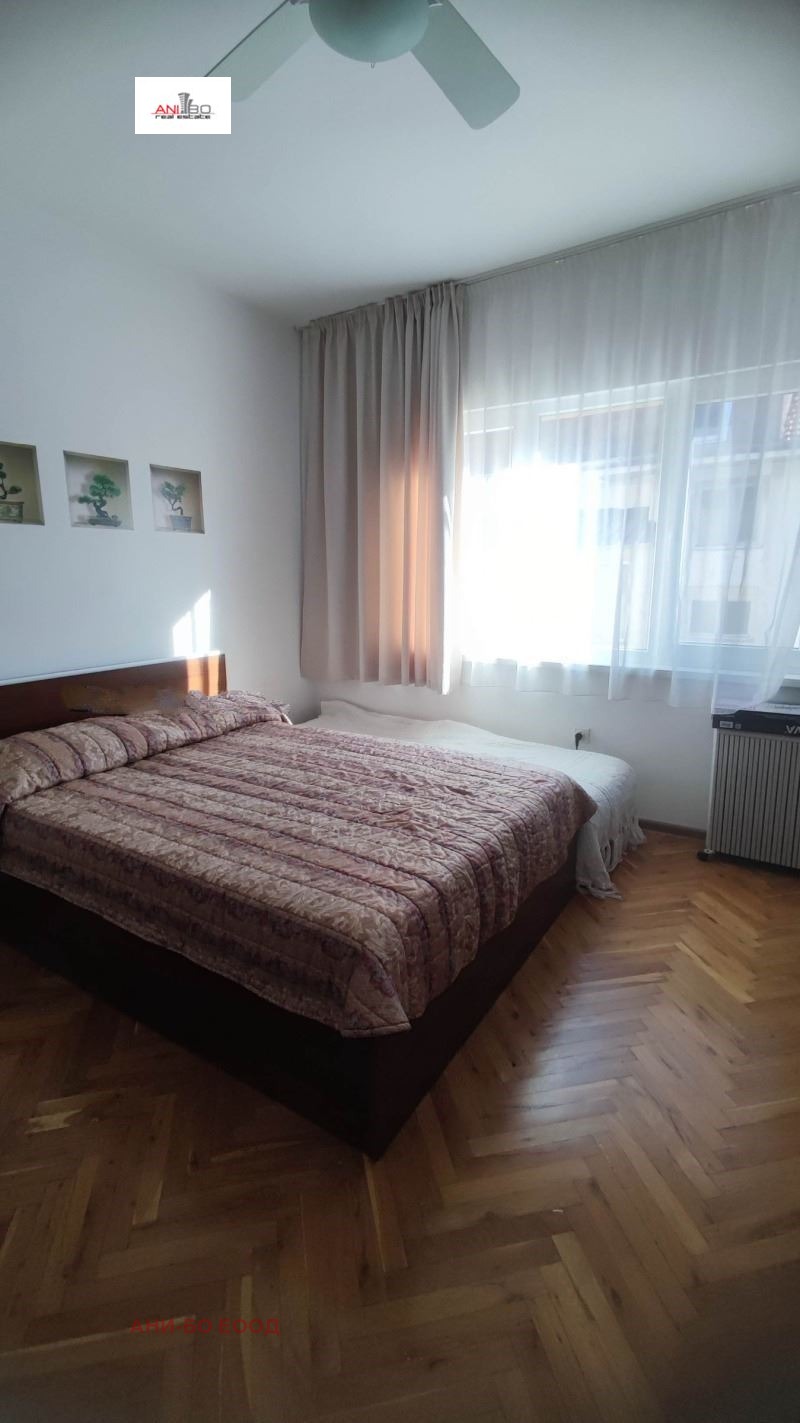 Продава 4-СТАЕН, гр. Варна, Гръцка махала, снимка 11 - Aпартаменти - 49168131