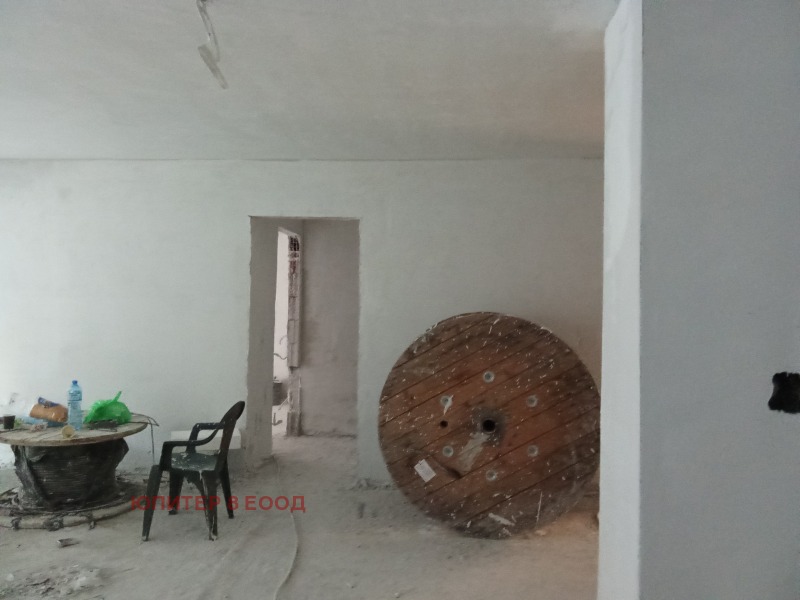 Na sprzedaż  3 sypialnie Sofia , Podujane , 129 mkw | 71517314 - obraz [11]