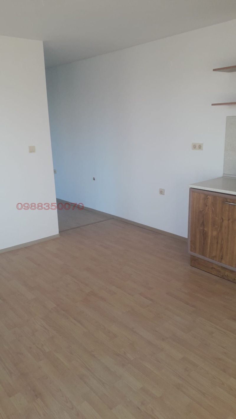 Продава МНОГОСТАЕН, гр. Бургас, Сарафово, снимка 8 - Aпартаменти - 47808947