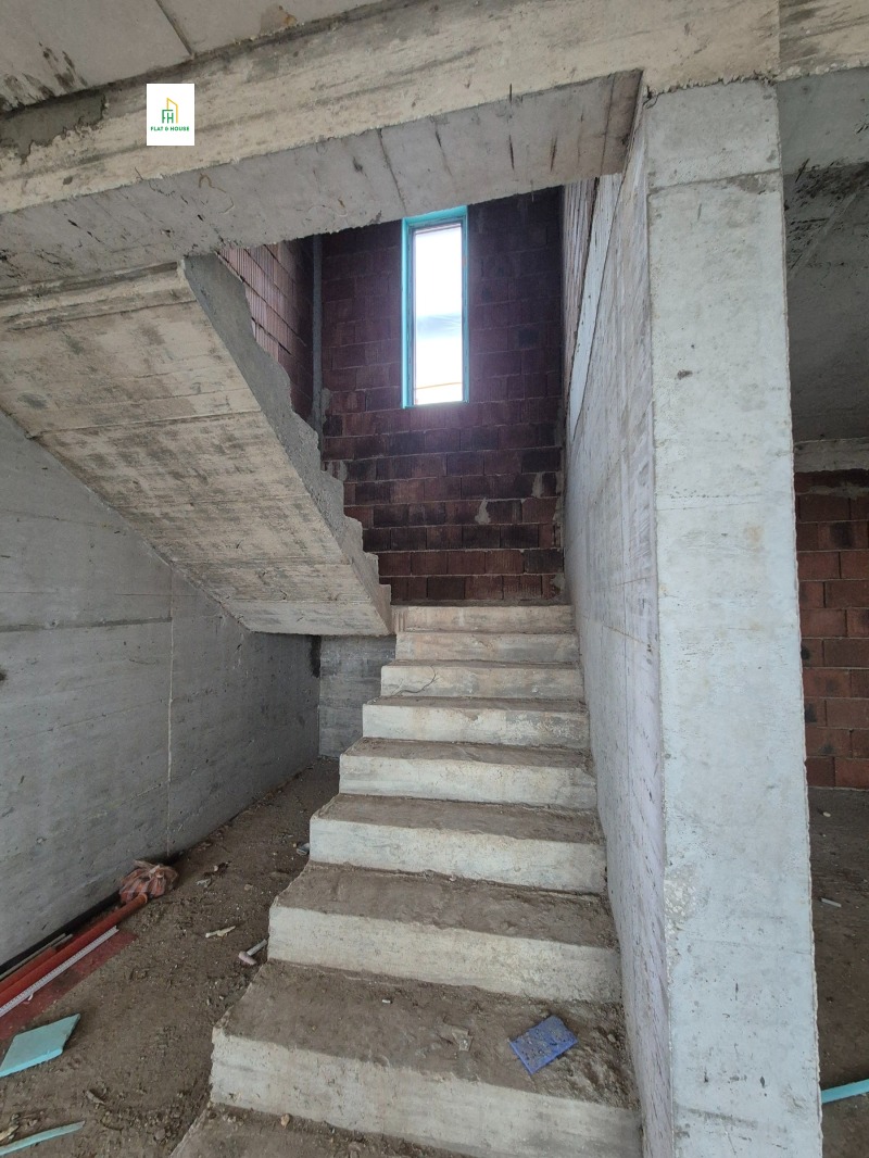 Продава КЪЩА, гр. Варна, м-т Долна Трака, снимка 9 - Къщи - 53043222