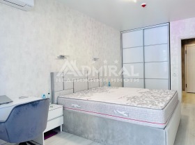1 makuuhuone Slavejkov, Burgas 9