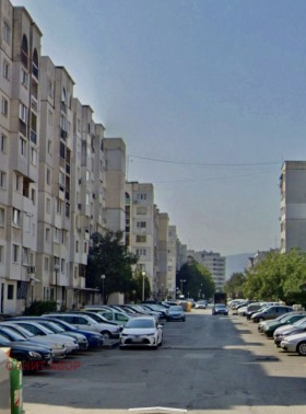 1 chambre Obelya, Sofia