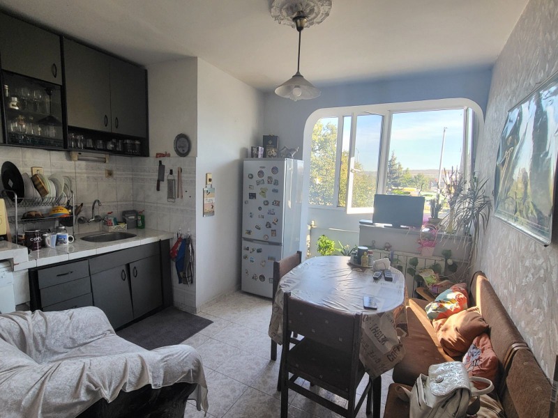 De vânzare  1 dormitor Pleven , Idealen țentâr , 70 mp | 35909406 - imagine [8]