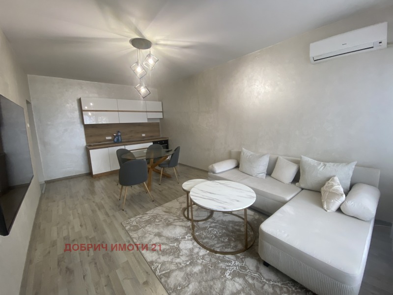 Продава 2-СТАЕН, гр. Добрич, Дружба 2, снимка 2 - Апартаменти - 53069621