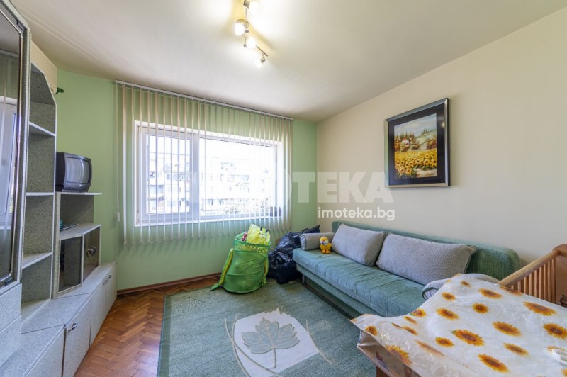 Продава  3-стаен град Варна , Левски 1 , 74 кв.м | 54782930 - изображение [13]