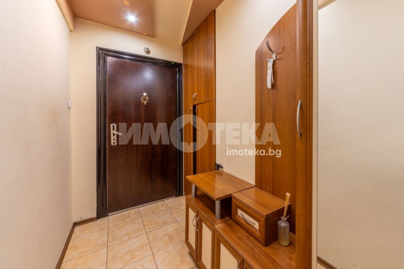 Продава  3-стаен град Варна , Левски 1 , 74 кв.м | 54782930 - изображение [10]