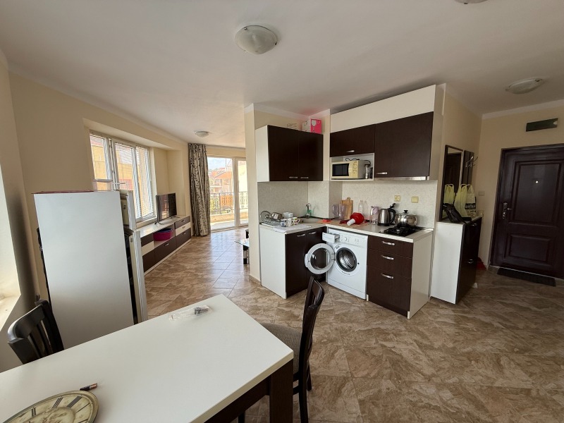 Продава  3-стаен област Бургас , гр. Приморско , 73 кв.м | 10092001 - изображение [2]