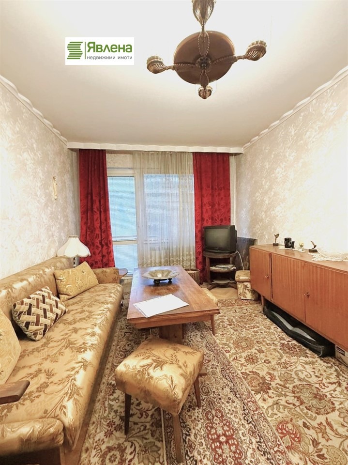 Продава 3-СТАЕН, гр. София, Младост 1