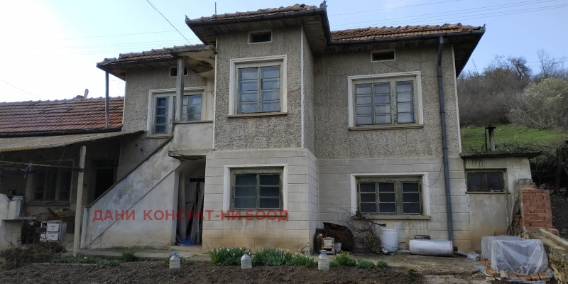Продава  Къща област Велико Търново , гр. Сухиндол , 275 кв.м | 75142624