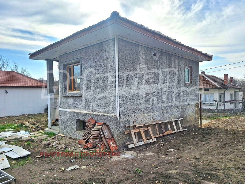 Продава КЪЩА, с. Добри дял, област Велико Търново, снимка 3 - Къщи - 49559918