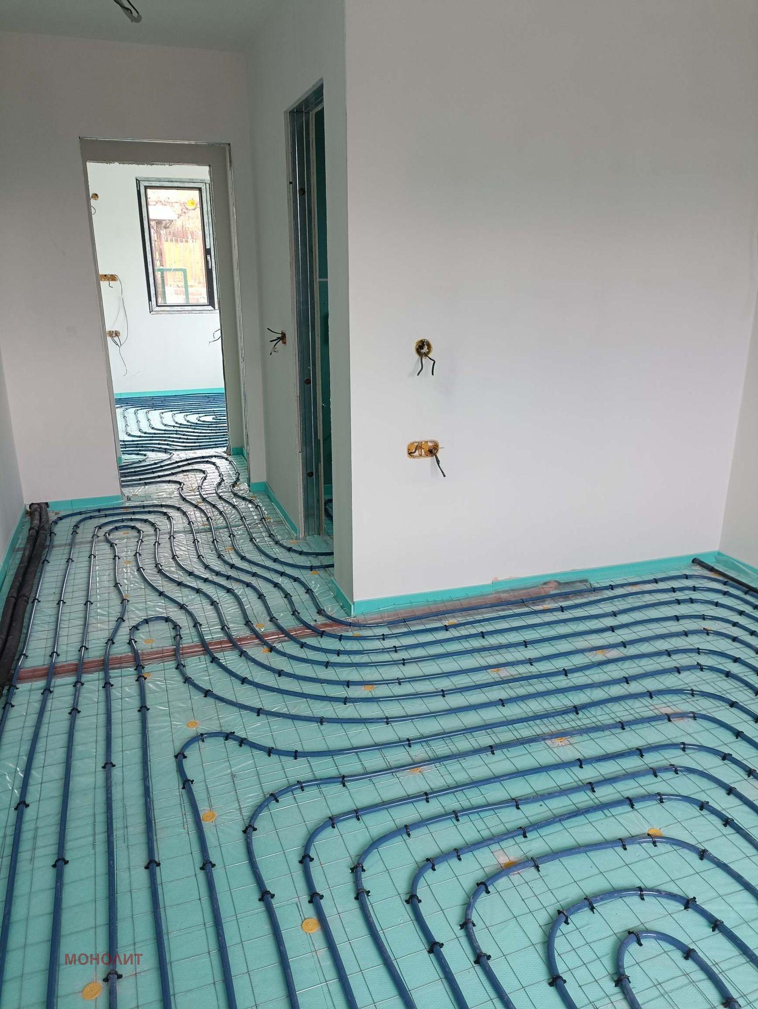 Продава КЪЩА, гр. Габрово, Център, снимка 2 - Къщи - 40277613