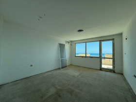 2 slaapkamers Sveti Vlas, regio Boergas
