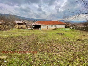 Maison Ptchelichte, région Veliko Tarnovo 16