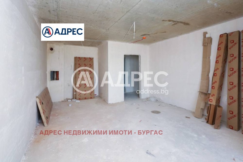 Продава 2-СТАЕН, гр. Бургас, Изгрев, снимка 1 - Aпартаменти - 47617385