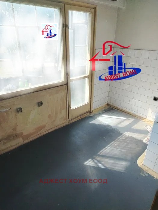 Продава 2-СТАЕН, гр. Шумен, Добруджански, снимка 3 - Апартаменти - 55731492