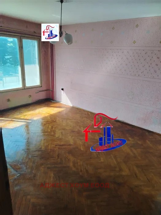 Продава 2-СТАЕН, гр. Шумен, Добруджански