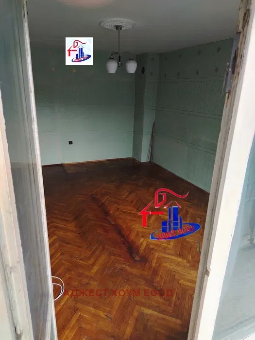 Продава 2-СТАЕН, гр. Шумен, Добруджански, снимка 2 - Апартаменти - 55731492