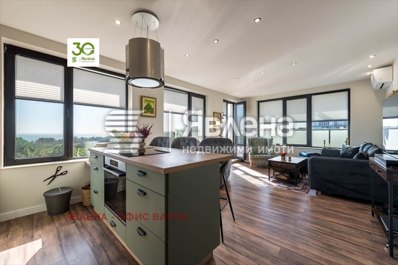 Na prodej  2 ložnice Varna , k.k. Sv.Sv. Konstantin i Elena , 101 m2 | 42278060