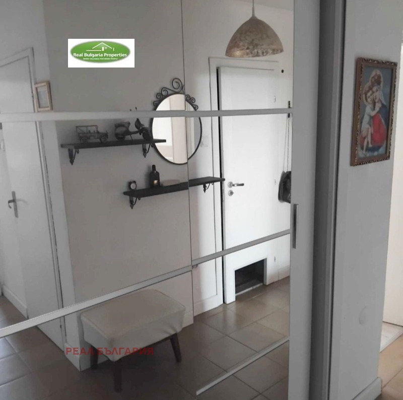 Продава 3-СТАЕН, гр. Русе, Родина 2, снимка 2 - Апартаменти - 53153607