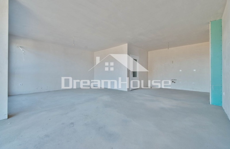 Продава 4-СТАЕН, гр. Пловдив, Кючук Париж, снимка 2 - Апартаменти - 52493341