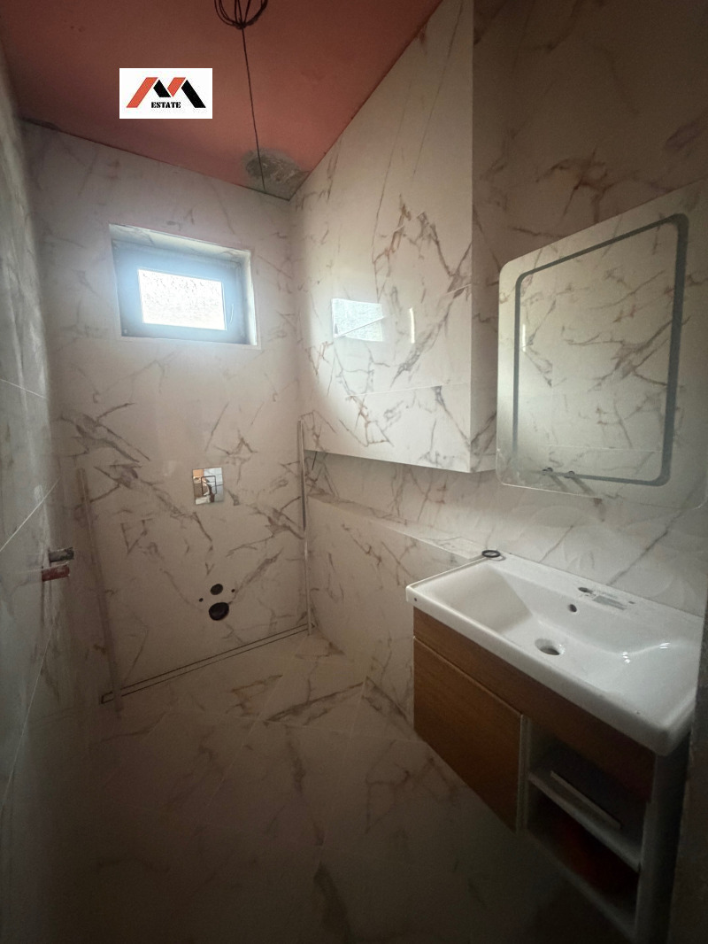 Продава КЪЩА, гр. Стара Загора, Център, снимка 2 - Къщи - 53468185