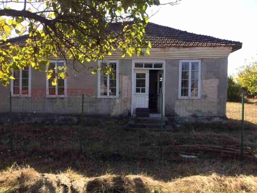 Продава КЪЩА, с. Войница, област Видин