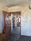 Продава КЪЩА, с. Василовци, област София област, снимка 11