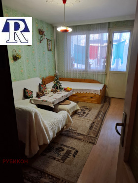 1 quarto Chirok centar, Pleven 2