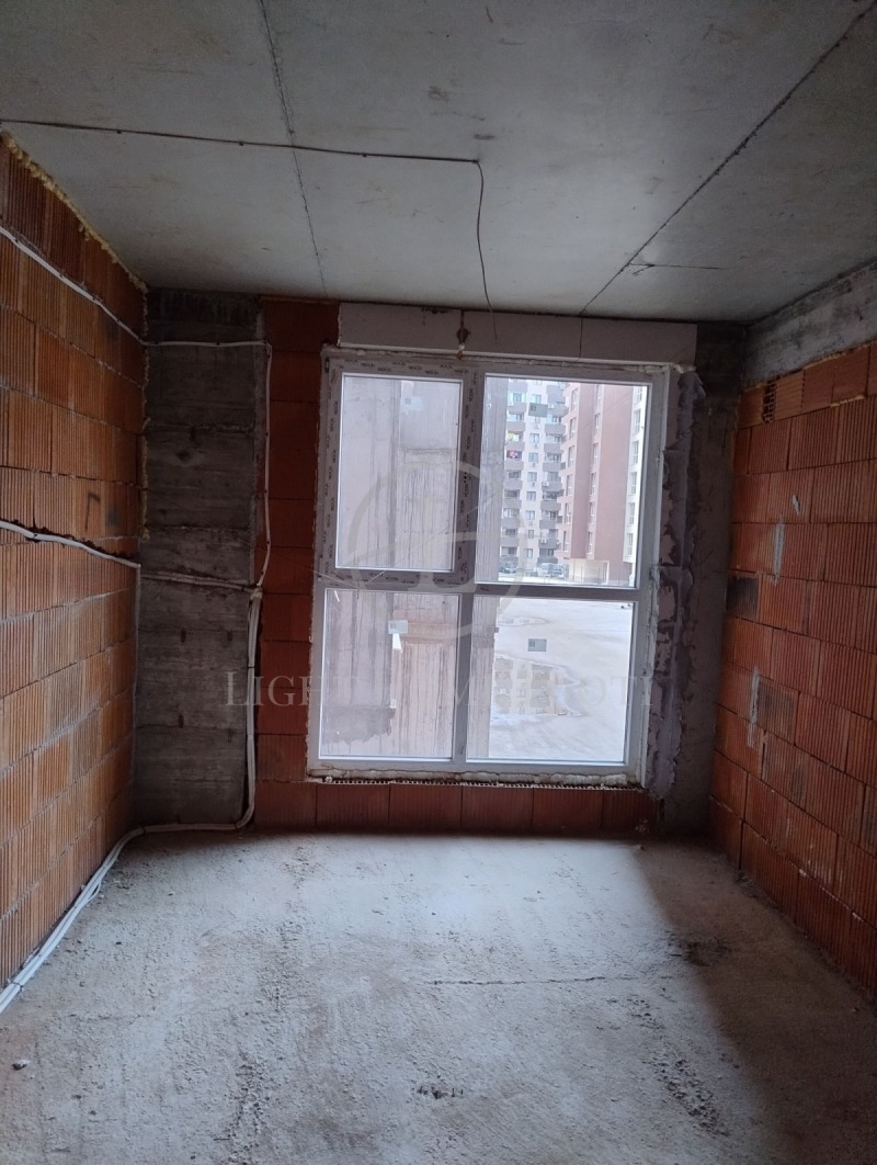 Продава 1-СТАЕН, гр. Пловдив, Южен, снимка 2 - Апартаменти - 53170689