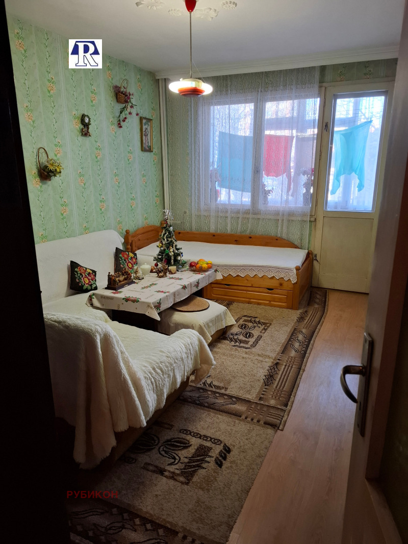 Till salu  1 sovrum Pleven , Sjirok centar , 41 kvm | 38354236 - bild [2]