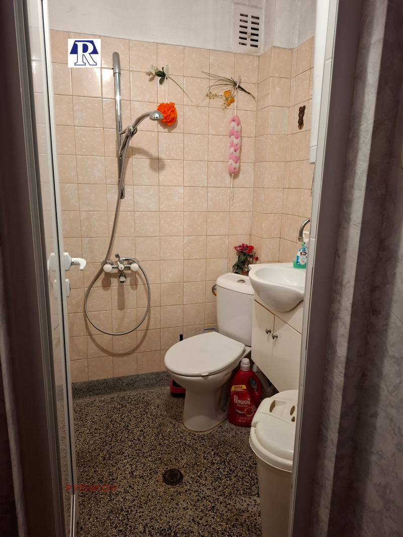 Till salu  1 sovrum Pleven , Sjirok centar , 41 kvm | 38354236 - bild [8]