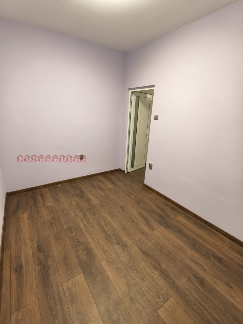 Продава 2-СТАЕН, гр. Добрич, Дружба 3, снимка 8 - Апартаменти - 52785478