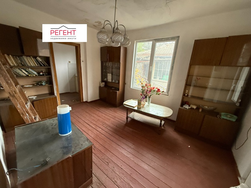 Продава ЕТАЖ ОТ КЪЩА, гр. Габрово, Център, снимка 5 - Етаж от къща - 53184074