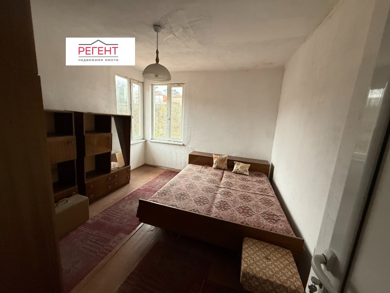 Продава ЕТАЖ ОТ КЪЩА, гр. Габрово, Център, снимка 4 - Етаж от къща - 53184074