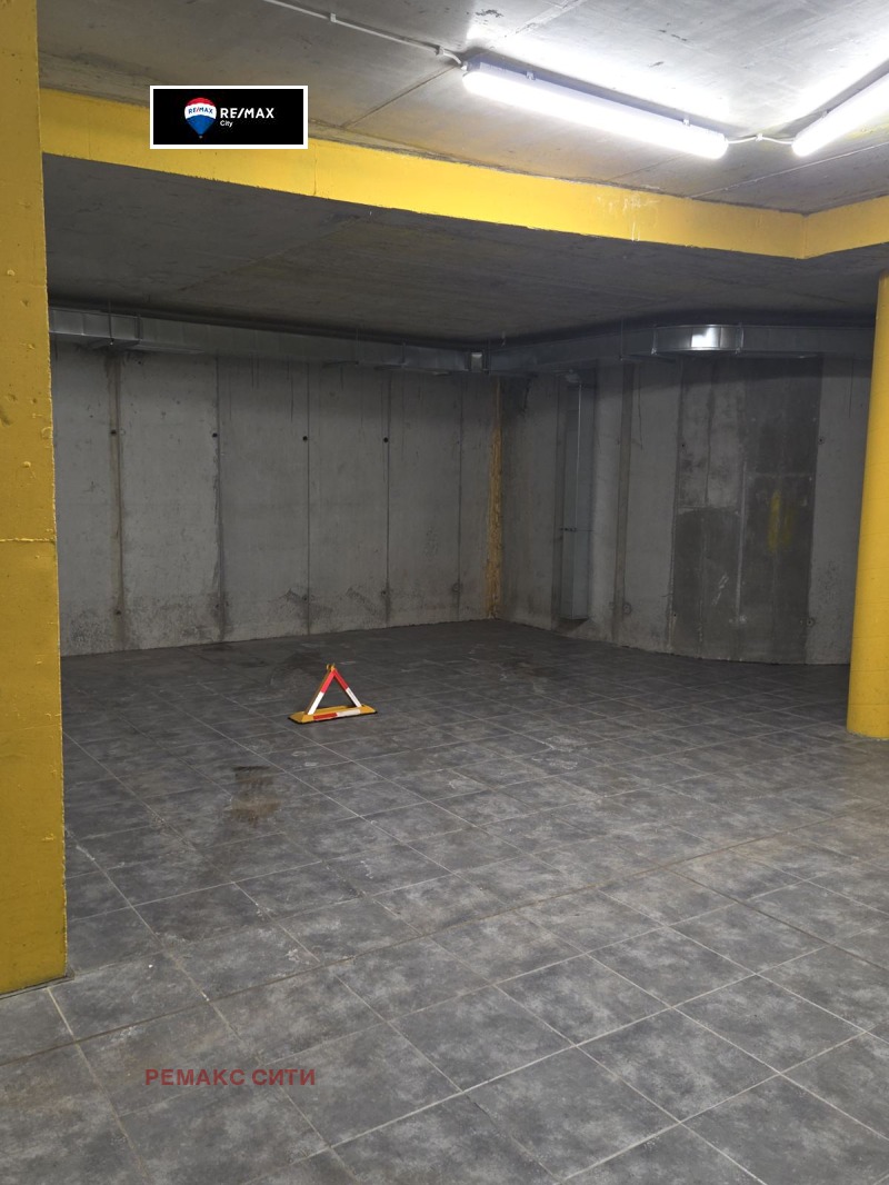 Продава ГАРАЖ, ПАРКОМЯСТО, гр. София, Бояна, снимка 2 - Гаражи и паркоместа - 52413632