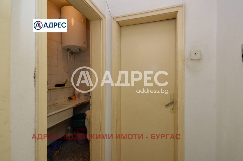 Продава 3-СТАЕН, гр. Бургас, Славейков, снимка 12 - Апартаменти - 54029677