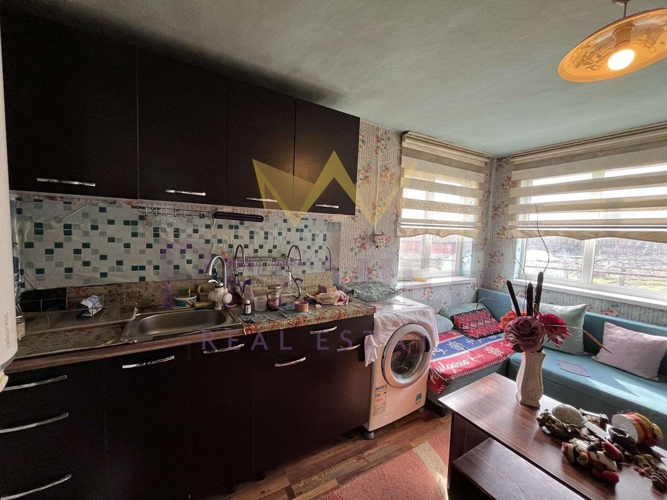 Продава ВИЛА, с. Житен, област Добрич, снимка 3 - Вили - 53911058