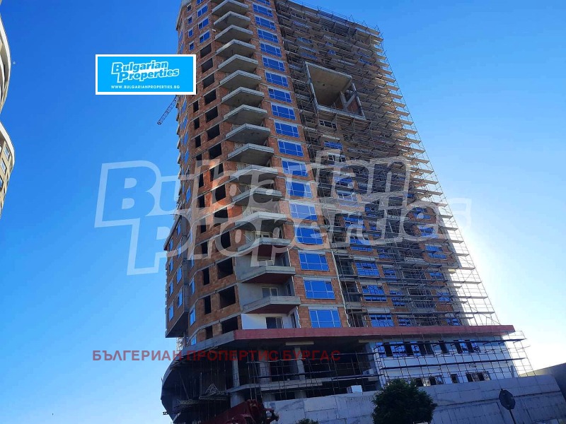 In vendita  1 camera da letto Burgas , Slavejkov , 79 mq | 42897468