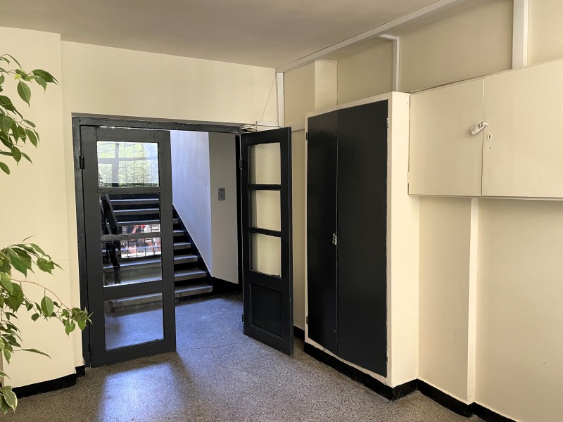 Продава  3-стаен град София , Света Троица , 100 кв.м | 10635448 - изображение [16]